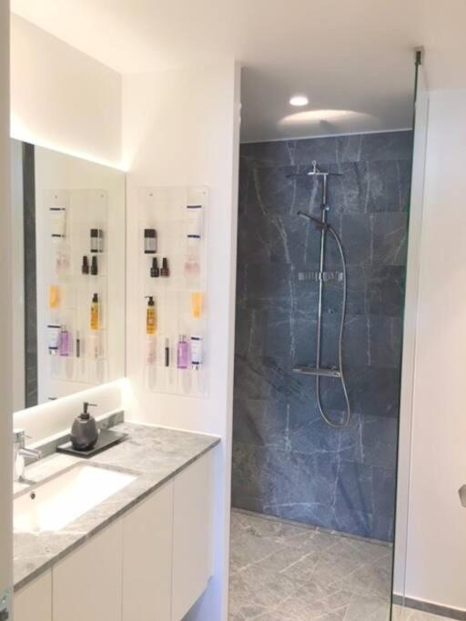 Appartement Bo Med Stil Og Udsigt Til Aarhus Lystbadehavn Extérieur photo
